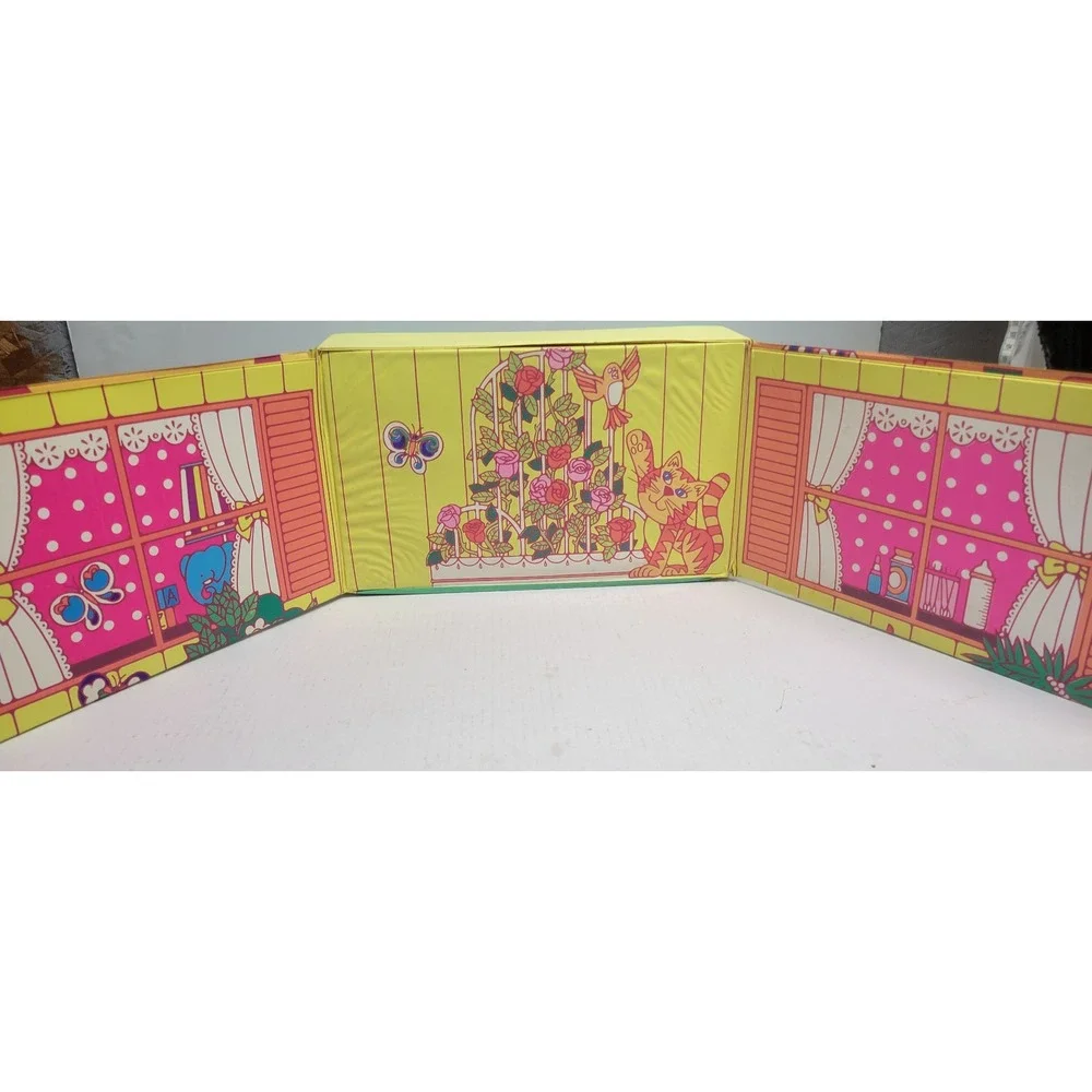 Vintage 1977 Mattel Baby Tender Love Nursery Vinyl Dollhouse Carrying Case Trunk